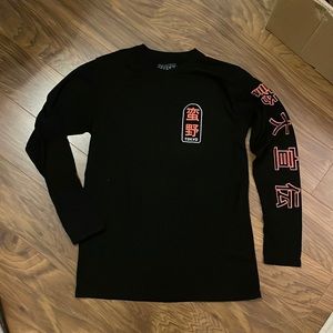 Tokyo Longsleeve black tee shirt size M